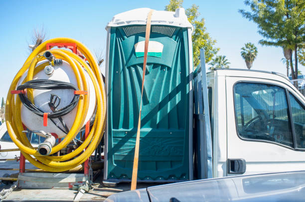Affordable portable toilet rental in Lansing, IL